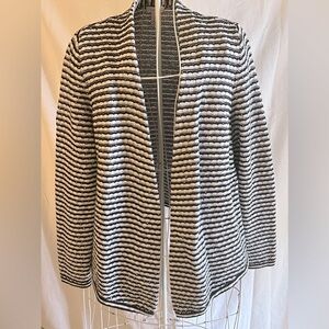 Chico’s black & white open front cardigan sweater/jacket Chico’s size 3 = XL